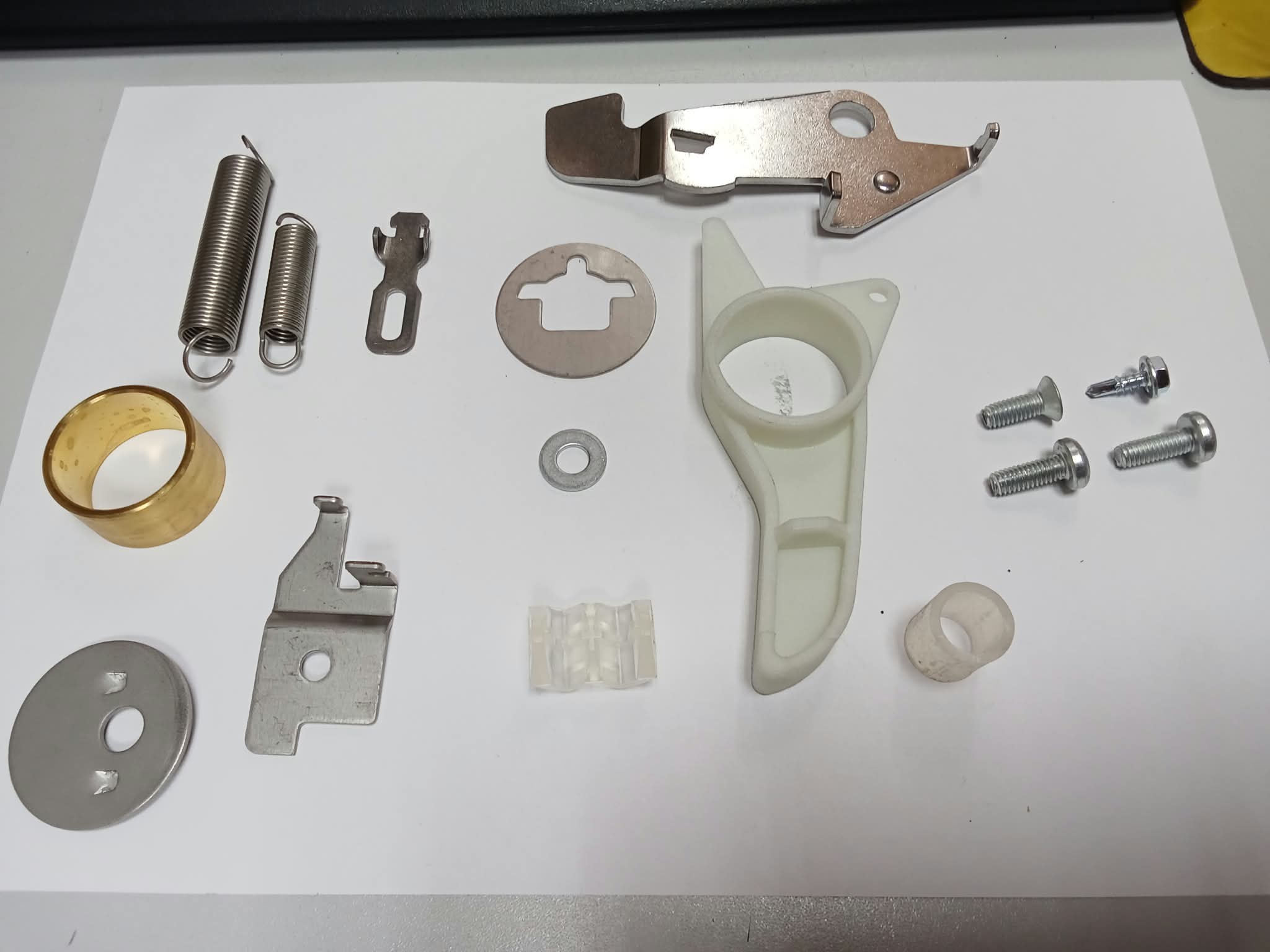 Llave y trinquete de seguridad para enrollador Nederman 884